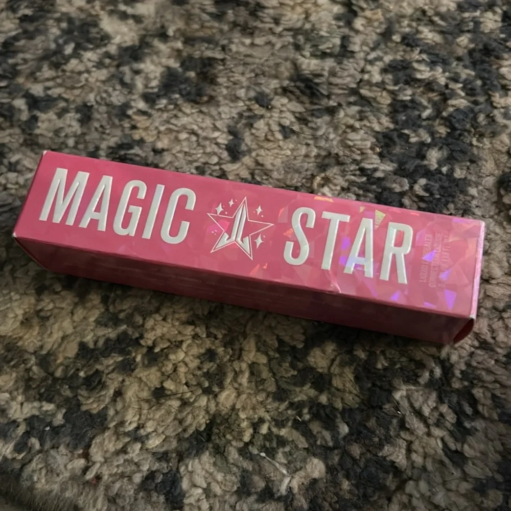 Shade 13.5 Liquid Concealer Medium Skin Tones w/ Gold Undertone Jeffree Star NEW